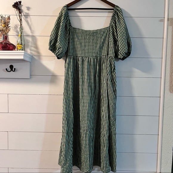 Nasty Gal Dresses & Skirts - Nasty Gal Green Plaid Midi Dress US14